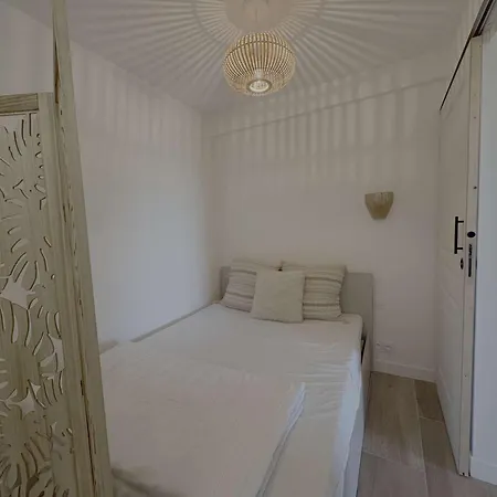 Apartmán Les Issambres T2 Renove Avec Piscine Et Parking - Fr-1-226-561